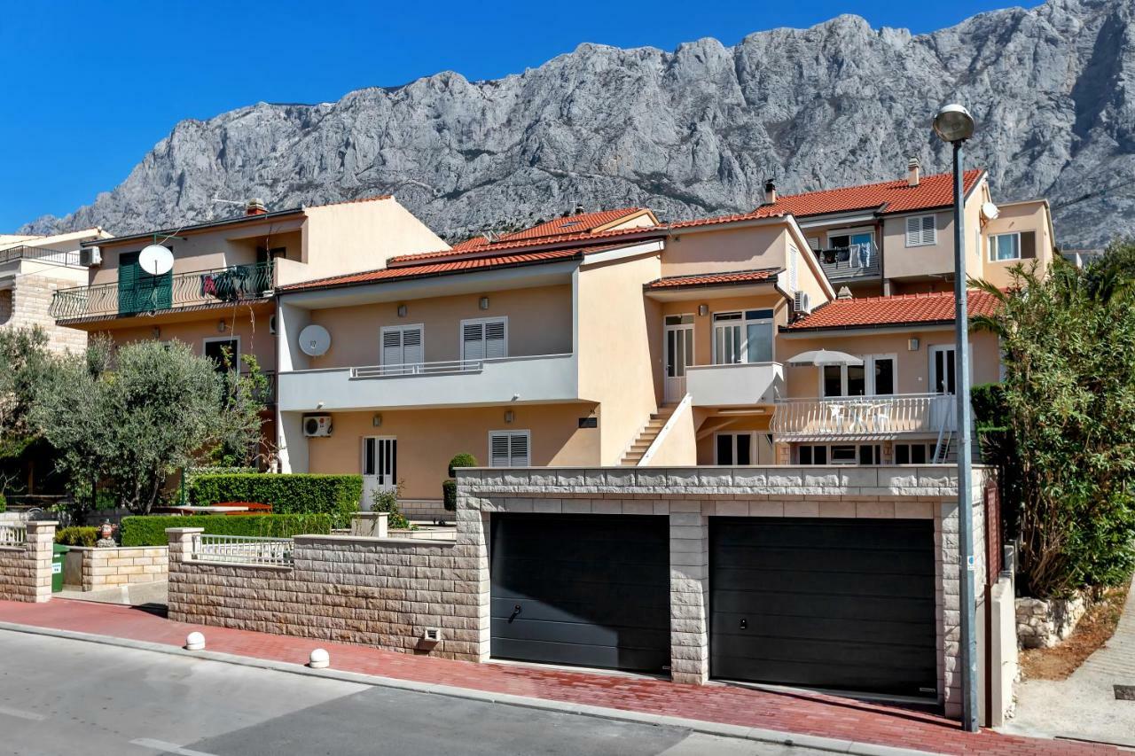 Apartment Kate-Few Minutes From Beach Макарска Экстерьер фото